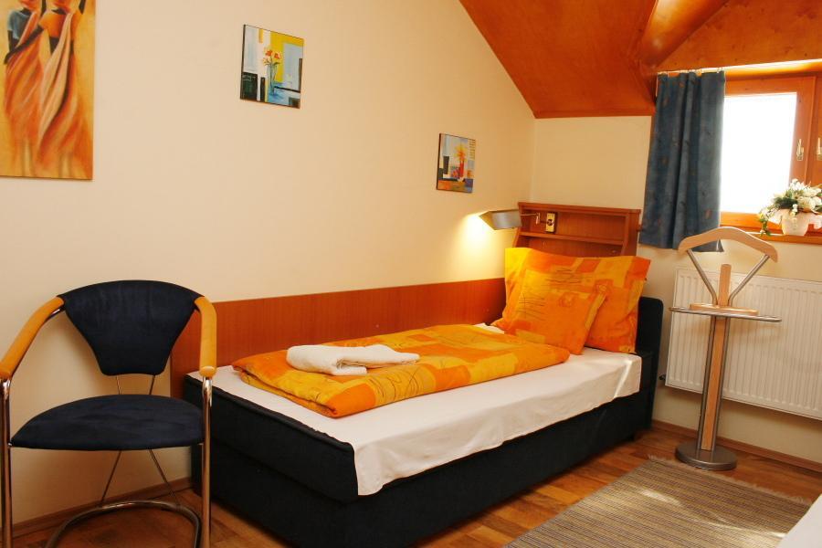 Motel 60 Hatvan Habitación foto